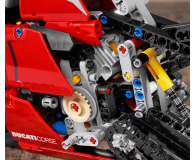 LEGO Technic 42107 Ducati Panigale V4 R - 562805 - zdjęcie 5